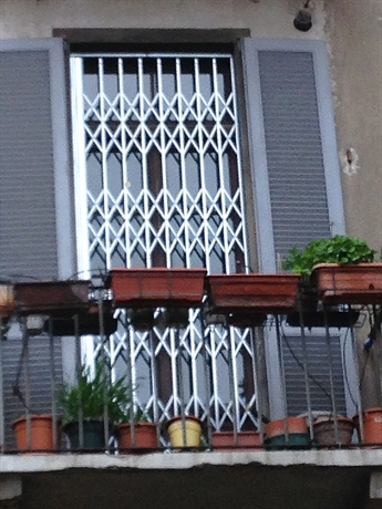 inferriata estensibile milano